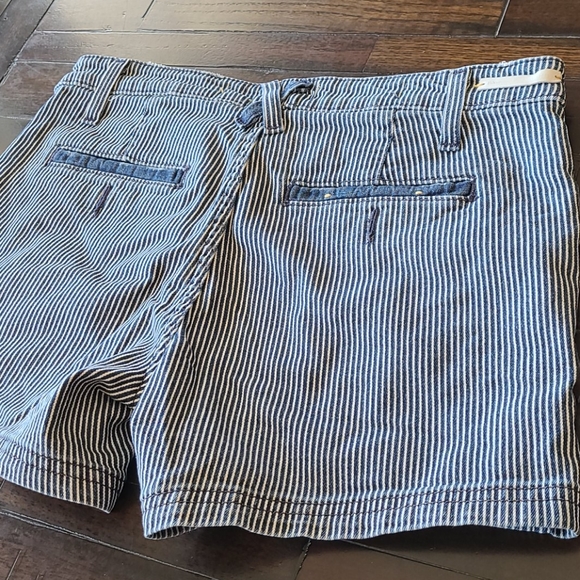 Striped and Denim Patch High-Waist Women’s Shorts - Blue - Picture 6 of 16